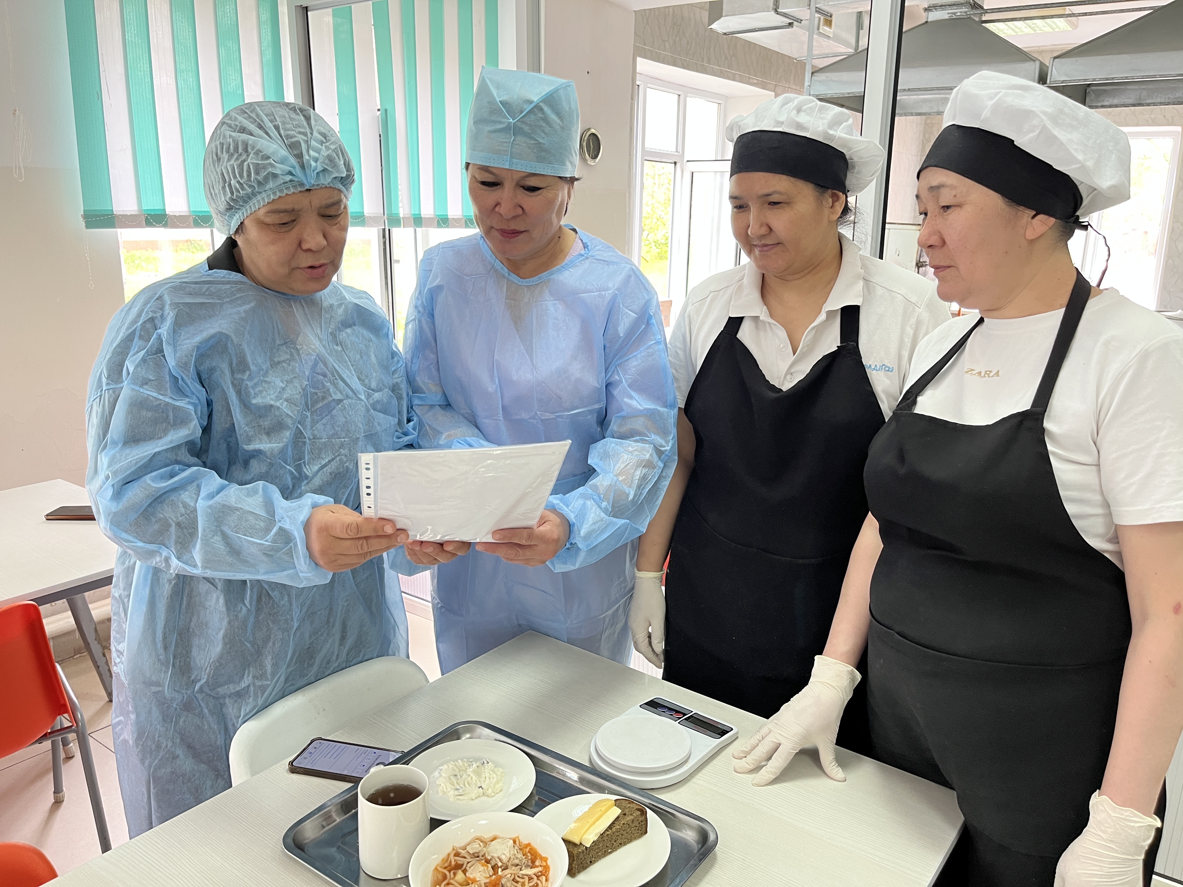 Тамақтану сапасына мониторинг жүргізу жөніндегі комиссия отырысының хаттамасы